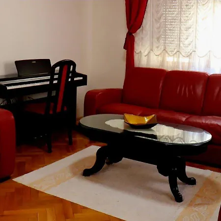 Spasojevic *